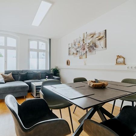 Blissplace 3 Zi Premium Apartment Nahe Getec Arena Mit Kingsize Betten Und Balkon Magdeburg Kültér fotó