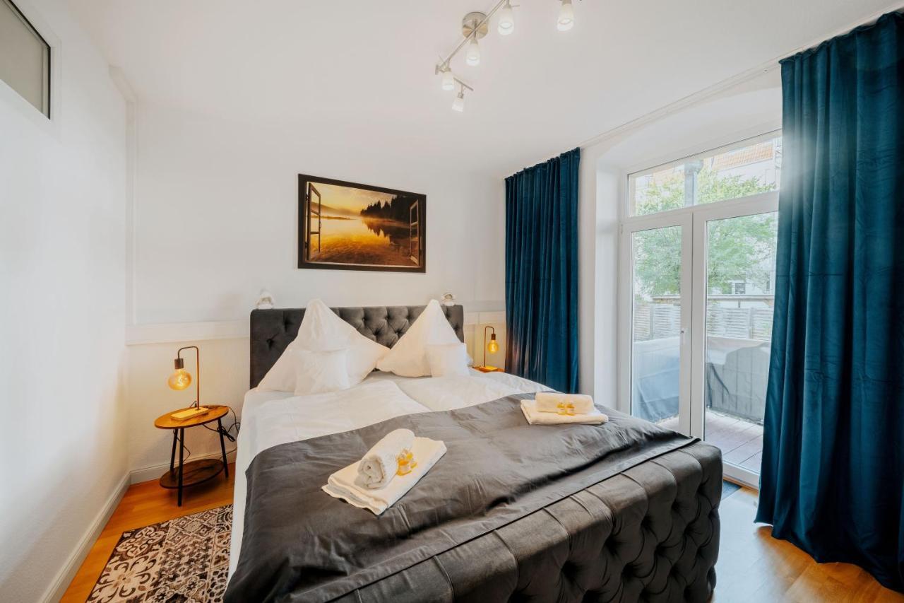 Blissplace 3 Zi Premium Apartment Nahe Getec Arena Mit Kingsize Betten Und Balkon Magdeburg Kültér fotó